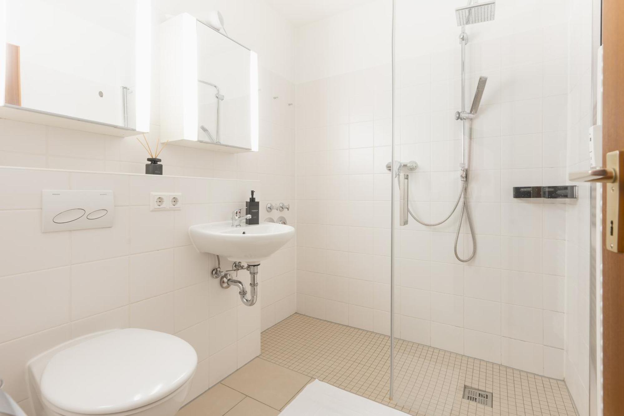 Seeblick-Oase Istayunixi Seenaehe-Sauna-Balkon-Netflix-Parkplatz Ohningen Eksteriør billede